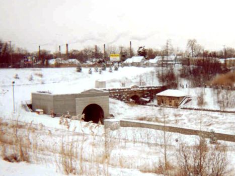 New Port Huron International Railroad Tunnel